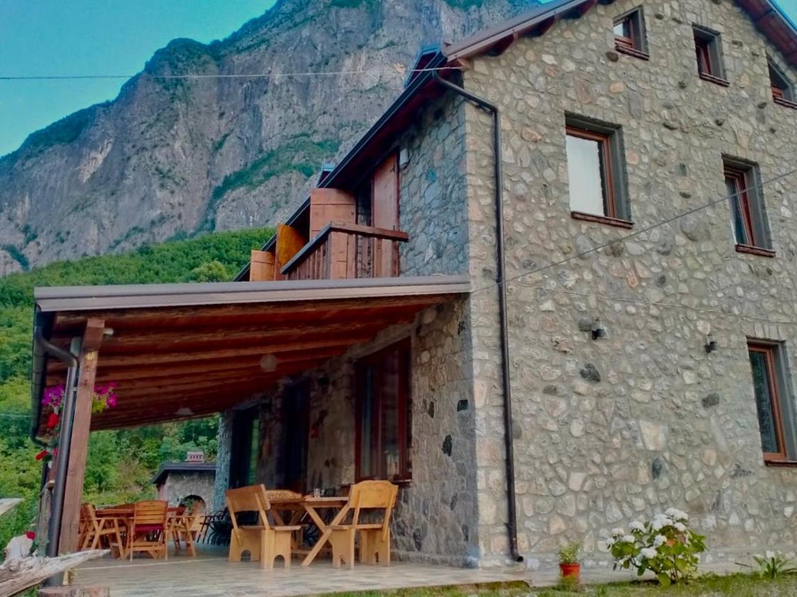 Guest House Aprripe Guri Fierza Экстерьер фото