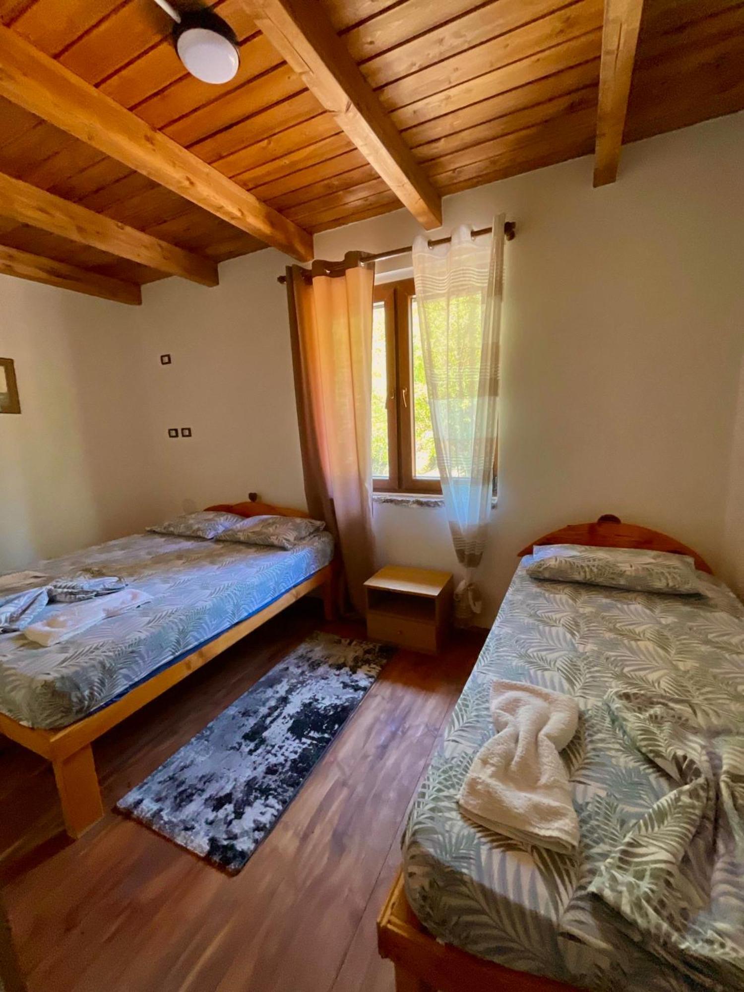 Guest House Aprripe Guri Fierza Экстерьер фото